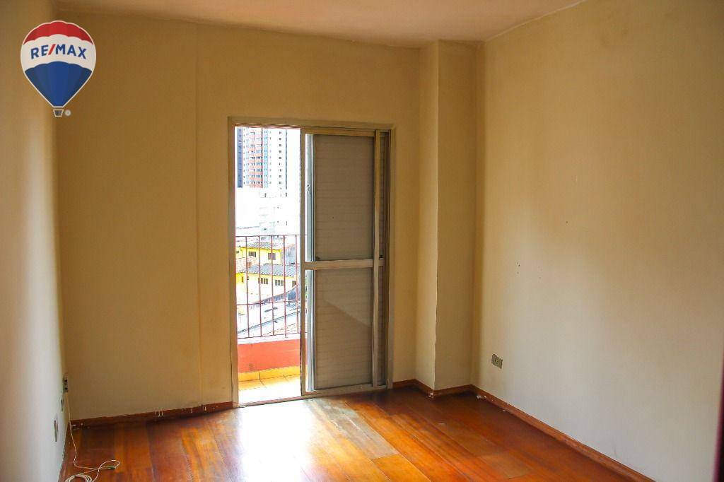 Apartamento à venda com 2 quartos, 64m² - Foto 22