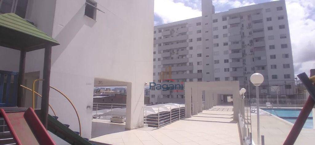 Apartamento para alugar com 2 quartos, 59m² - Foto 8