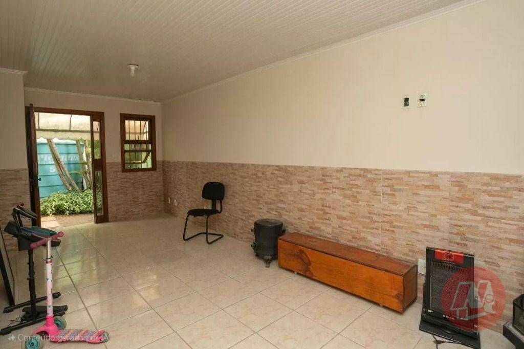Casa para alugar com 4 quartos, 220m² - Foto 2