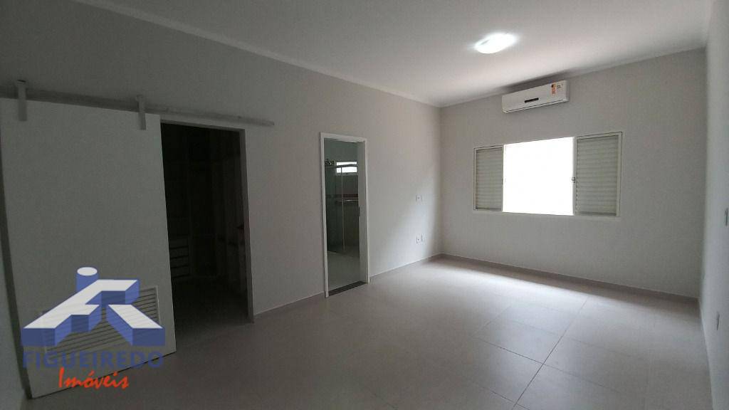 Casa à venda com 3 quartos, 164m² - Foto 20