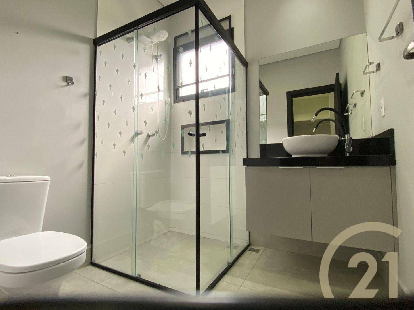 Casa de Condomínio à venda com 3 quartos, 325m² - Foto 5