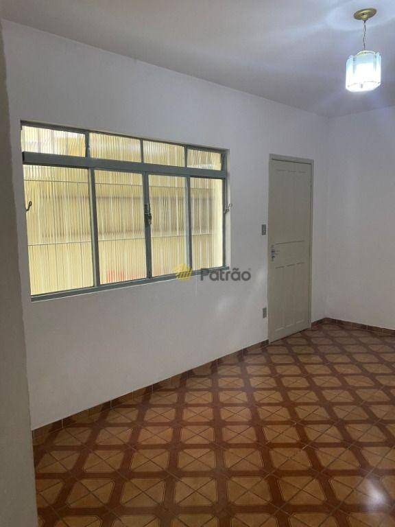 Sobrado para alugar com 2 quartos, 104m² - Foto 17