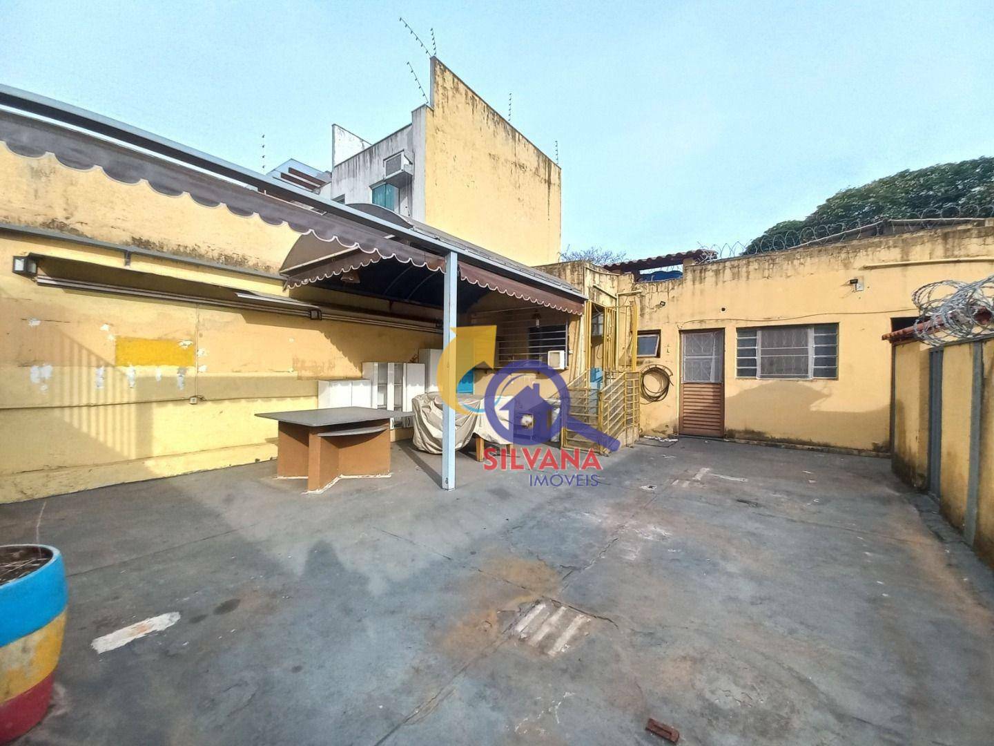 Casa de Condomínio para alugar com 1 quarto, 40m² - Foto 16