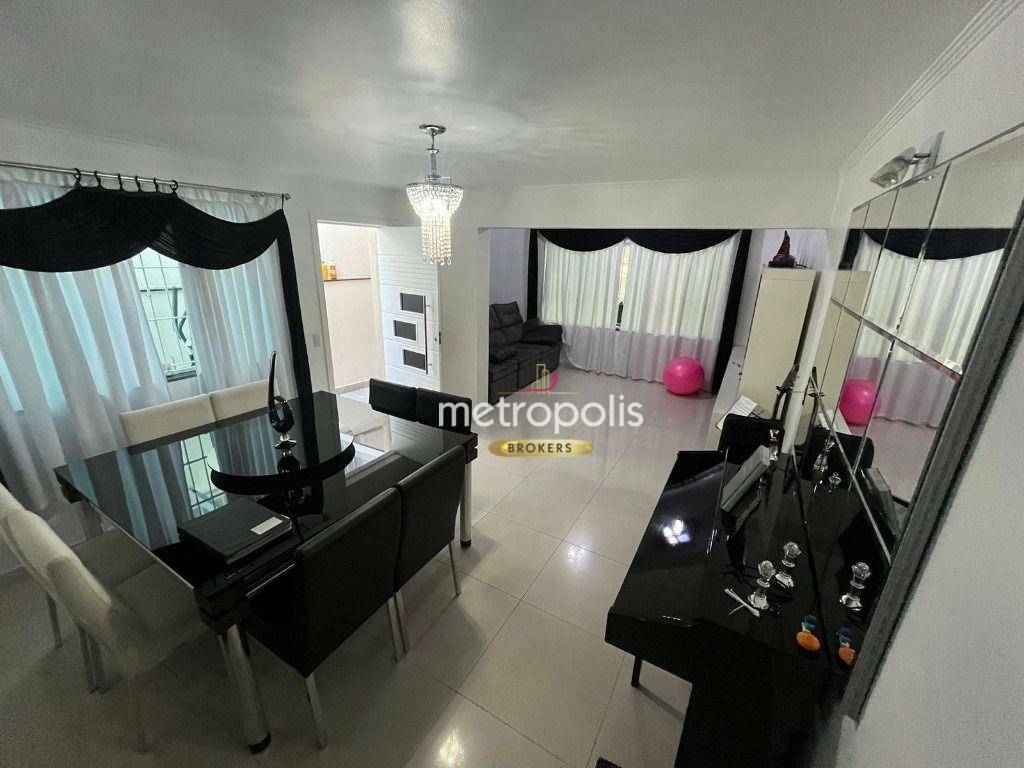 Sobrado à venda com 3 quartos, 172m² - Foto 1