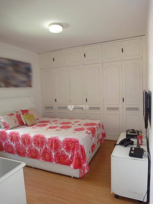 Apartamento à venda com 3 quartos, 90m² - Foto 8