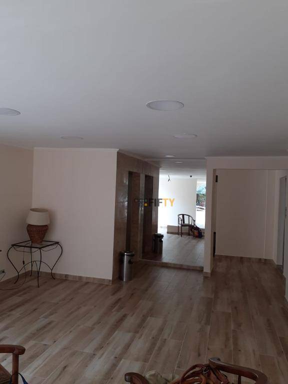 Apartamento à venda com 3 quartos, 90m² - Foto 7