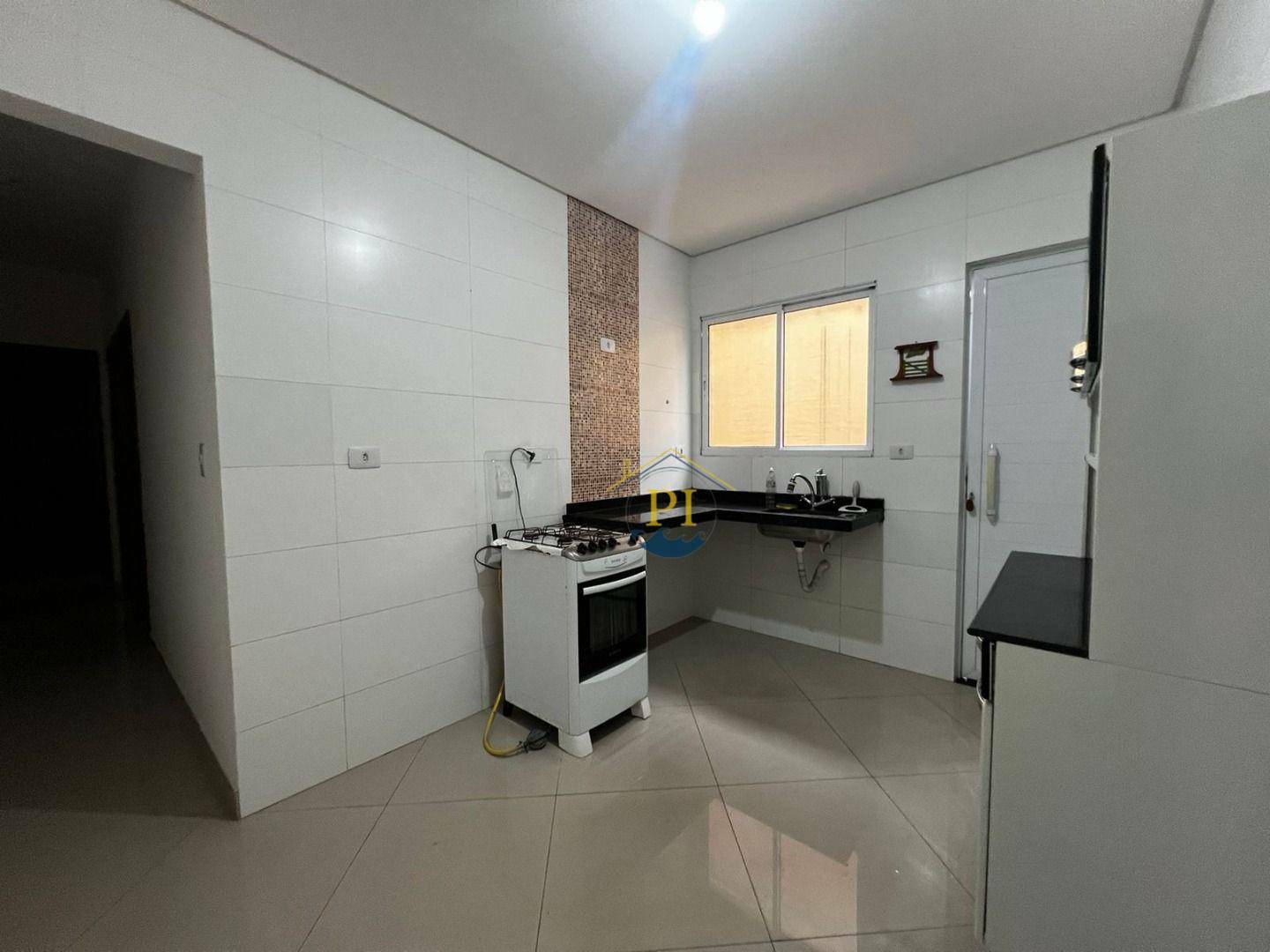 Casa à venda com 2 quartos, 70m² - Foto 13