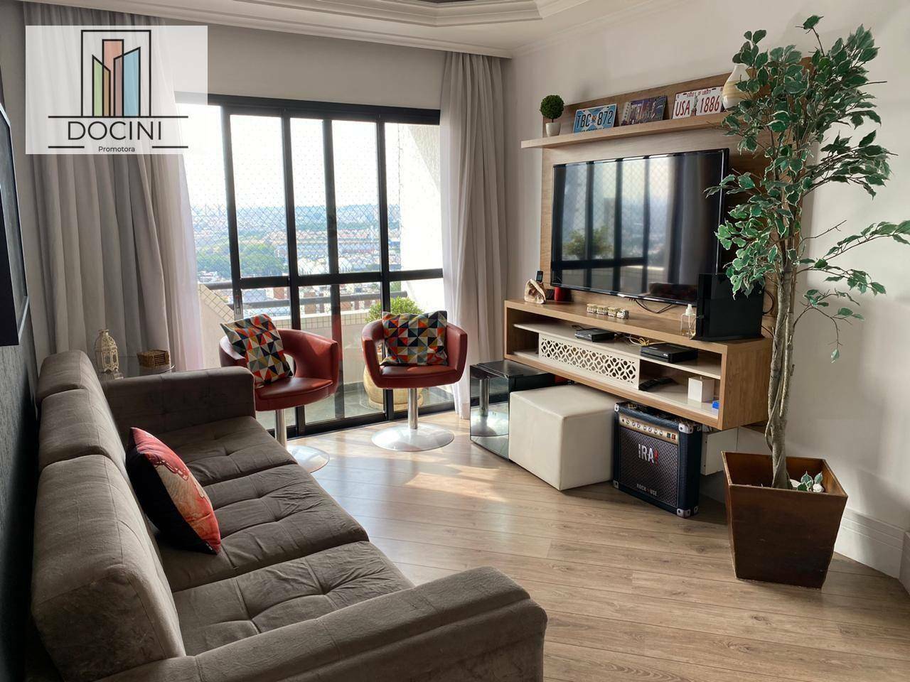 Apartamento à venda com 3 quartos, 182m² - Foto 7