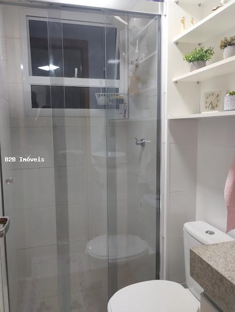 Apartamento à venda com 2 quartos, 46m² - Foto 18