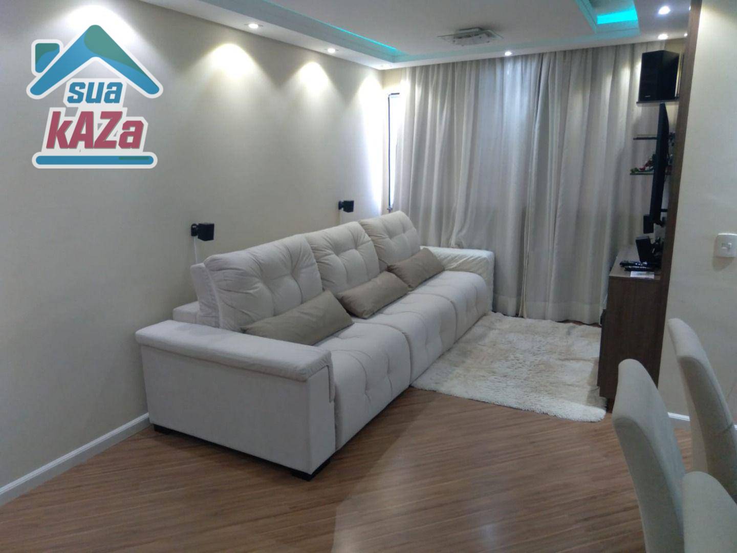 Apartamento à venda com 3 quartos, 62m² - Foto 1