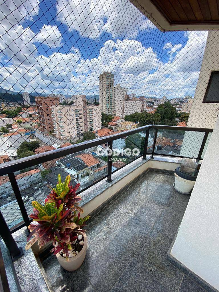 Apartamento à venda com 3 quartos, 144m² - Foto 1