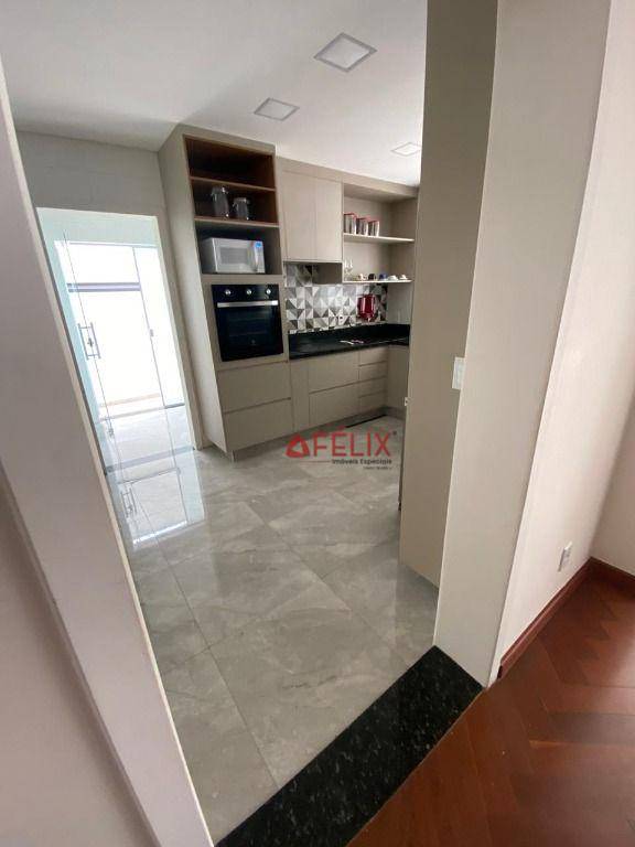 Sobrado à venda com 3 quartos, 204m² - Foto 8