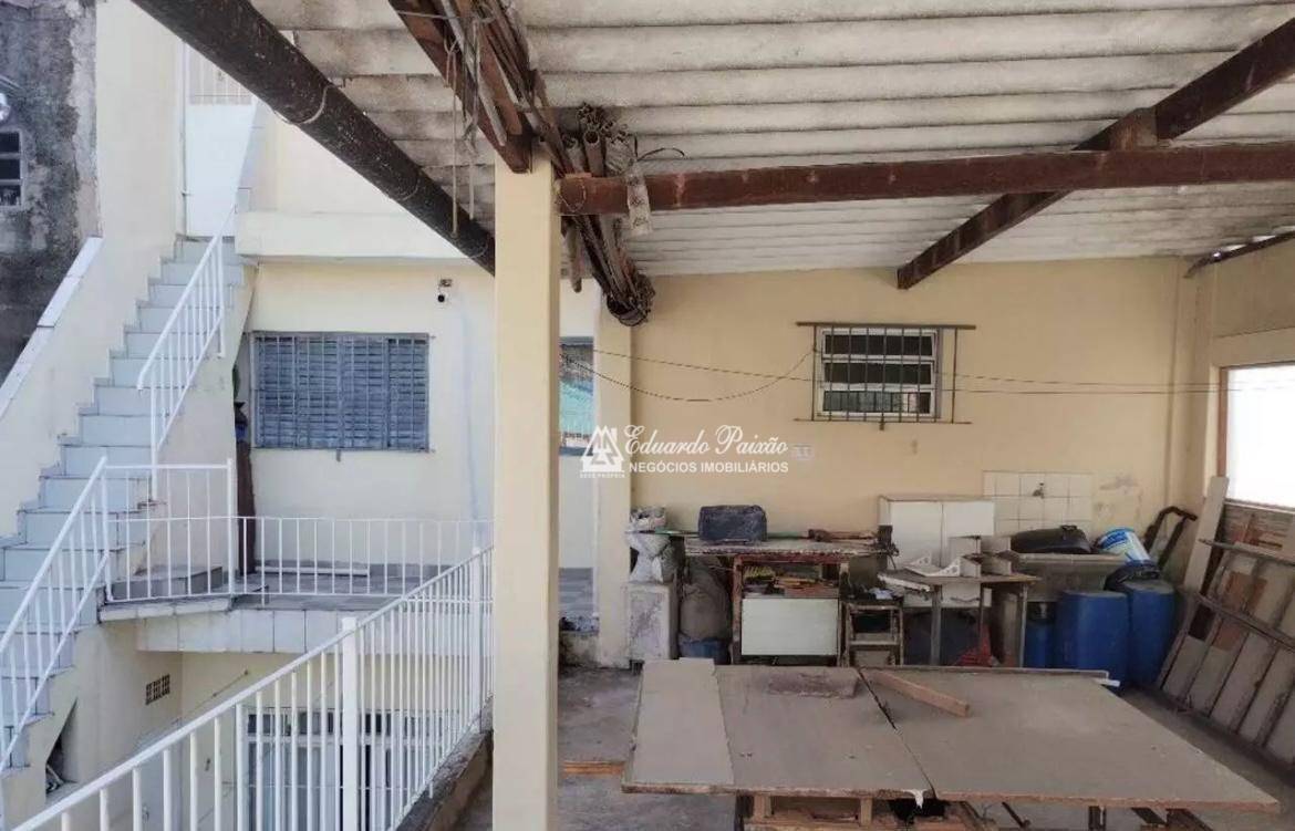 Sobrado à venda com 4 quartos, 180m² - Foto 7