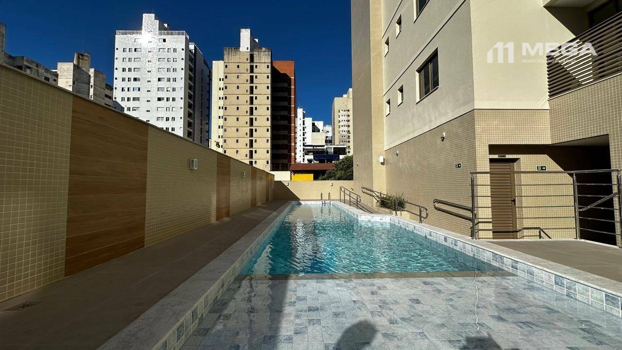 Apartamento à venda com 4 quartos, 144m² - Foto 18