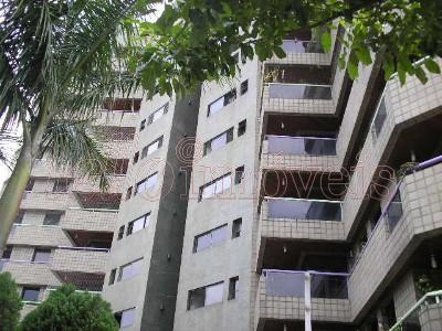 Apartamento à venda com 4 quartos, 227m² - Foto 10