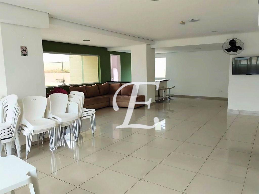 Apartamento para alugar com 2 quartos, 55m² - Foto 15