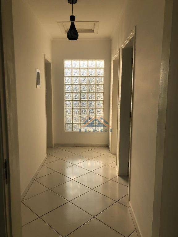 Casa de Condomínio à venda com 3 quartos, 230m² - Foto 27