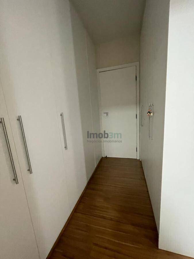 Apartamento à venda com 3 quartos, 124m² - Foto 14