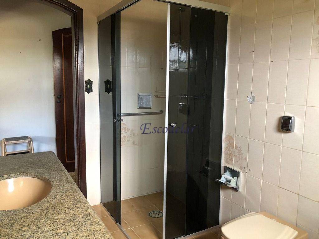 Sobrado à venda com 5 quartos, 400m² - Foto 35