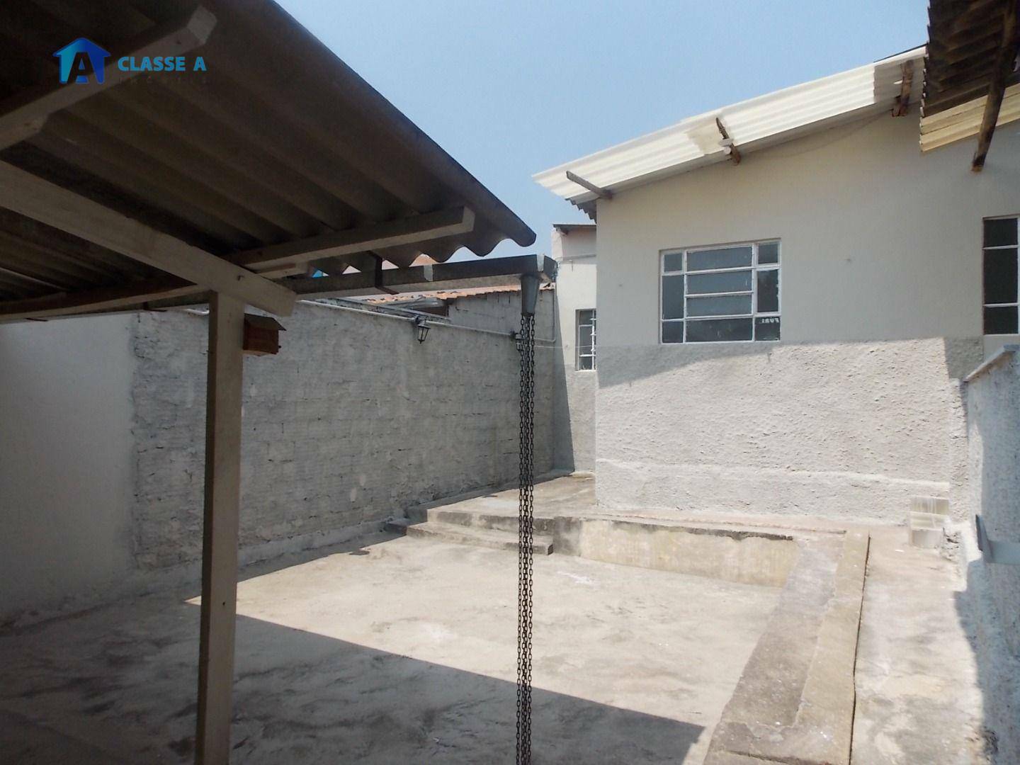 Casa à venda com 4 quartos, 160m² - Foto 25