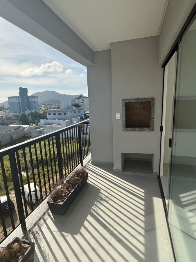 Apartamento à venda com 2 quartos, 68m² - Foto 1