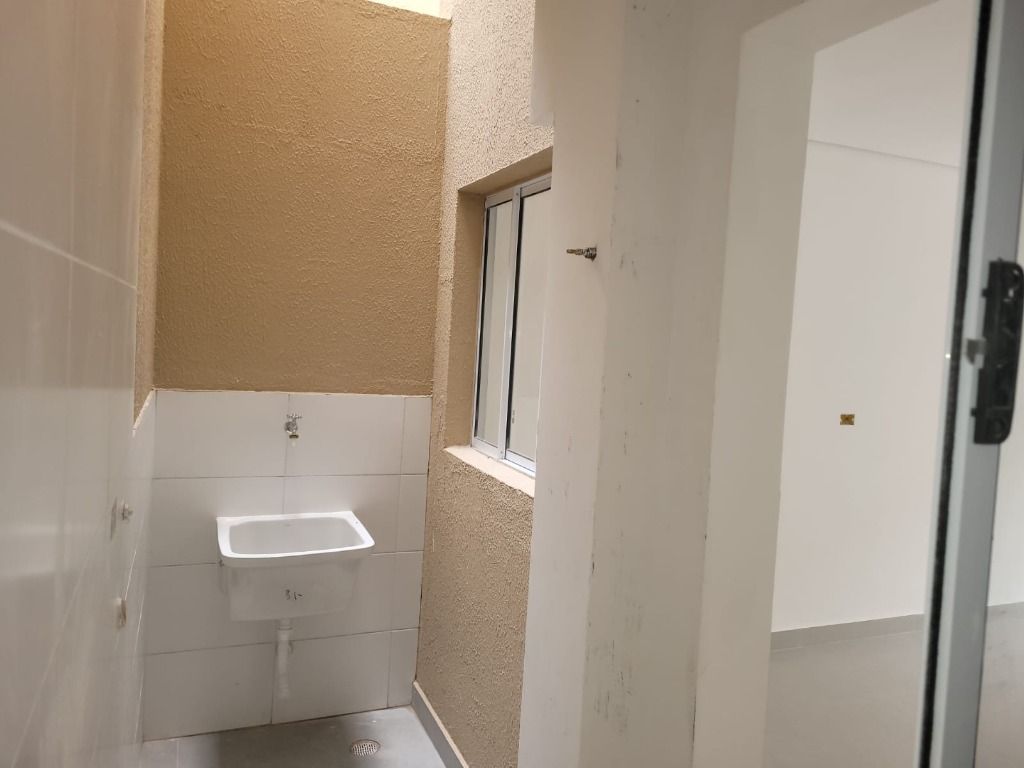 Apartamento à venda com 2 quartos, 38m² - Foto 11