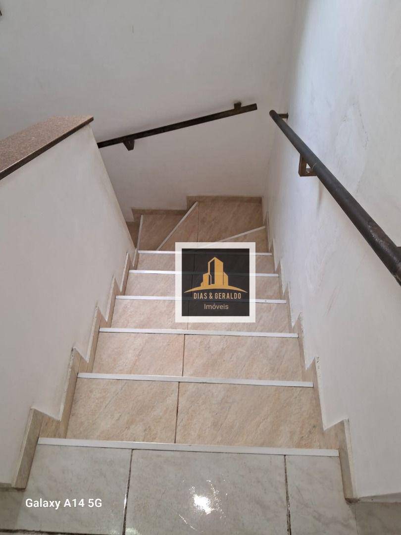 Sobrado, 6 quartos, 154 m² - Foto 17