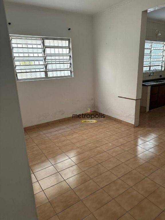 Sobrado à venda com 3 quartos, 180m² - Foto 3