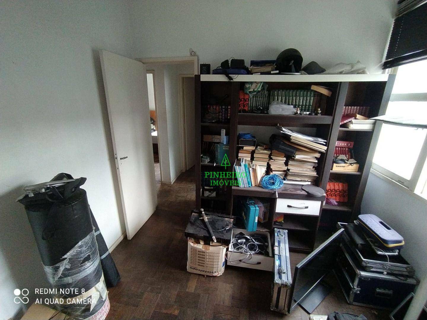 Apartamento à venda com 3 quartos, 101m² - Foto 28