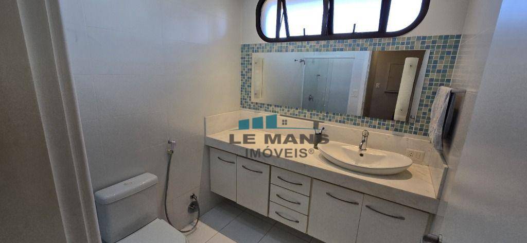 Apartamento à venda com 4 quartos, 140m² - Foto 5