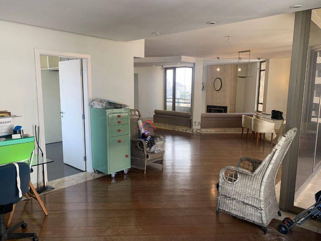 Apartamento à venda e aluguel com 4 quartos, 240m² - Foto 4