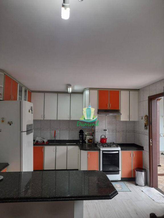 Sobrado à venda com 3 quartos, 290m² - Foto 18