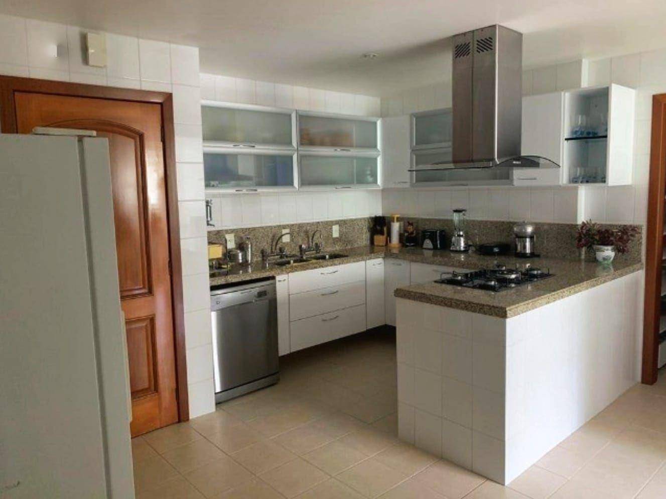 Apartamento à venda com 4 quartos, 210m² - Foto 5