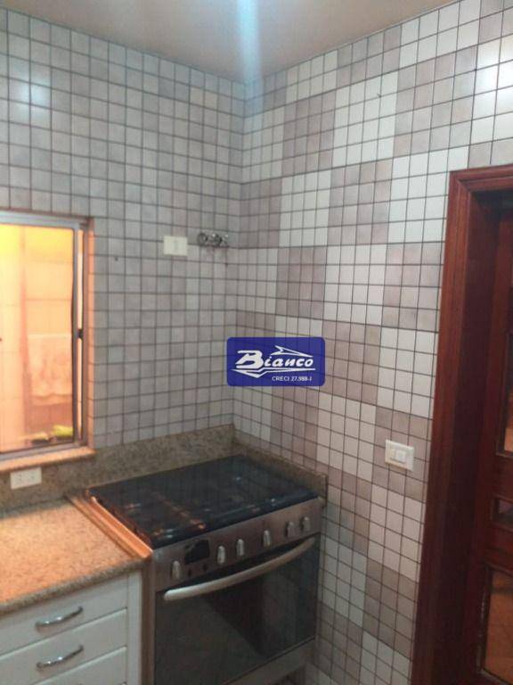 Sobrado à venda com 4 quartos, 234m² - Foto 3