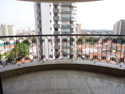 Apartamento para alugar com 4 quartos, 305m² - Foto 3