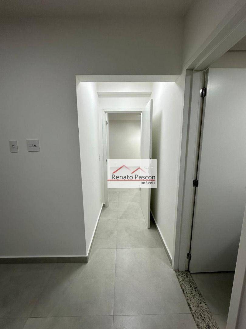 Apartamento à venda com 2 quartos, 56m² - Foto 15