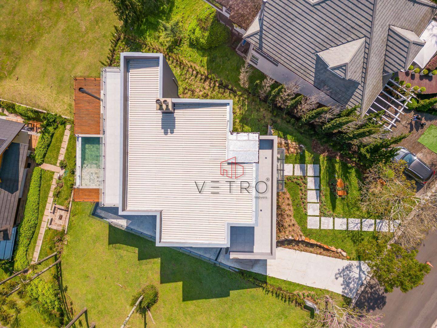 Casa de Condomínio à venda com 4 quartos, 520m² - Foto 9