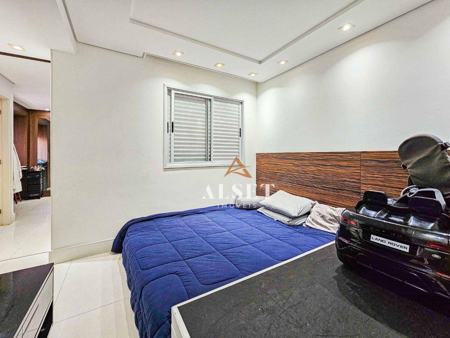 Apartamento à venda com 3 quartos, 124m² - Foto 31