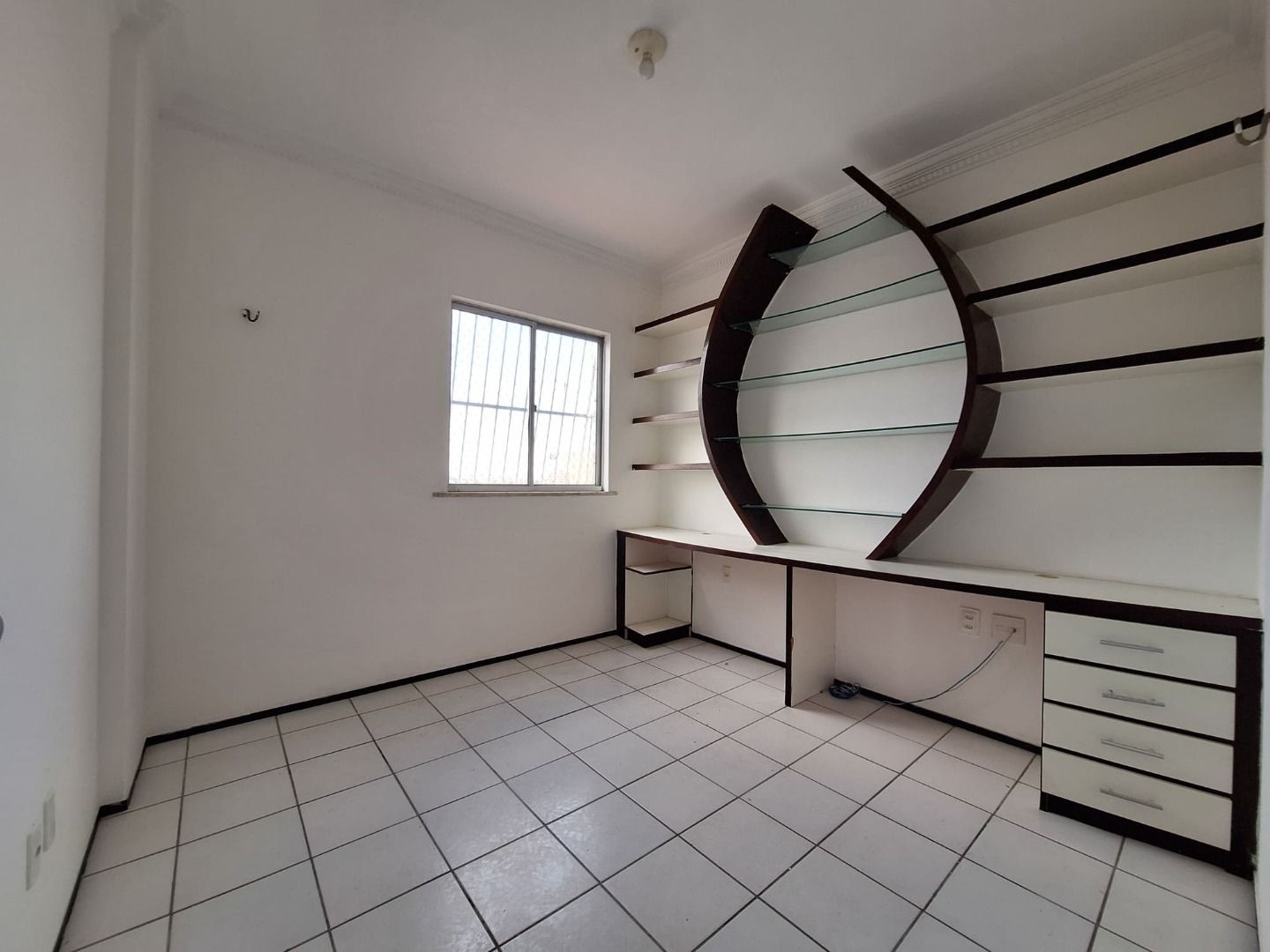 Apartamento para alugar com 3 quartos, 113m² - Foto 12