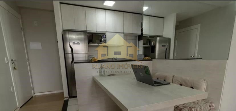 Apartamento à venda com 2 quartos, 46m² - Foto 2