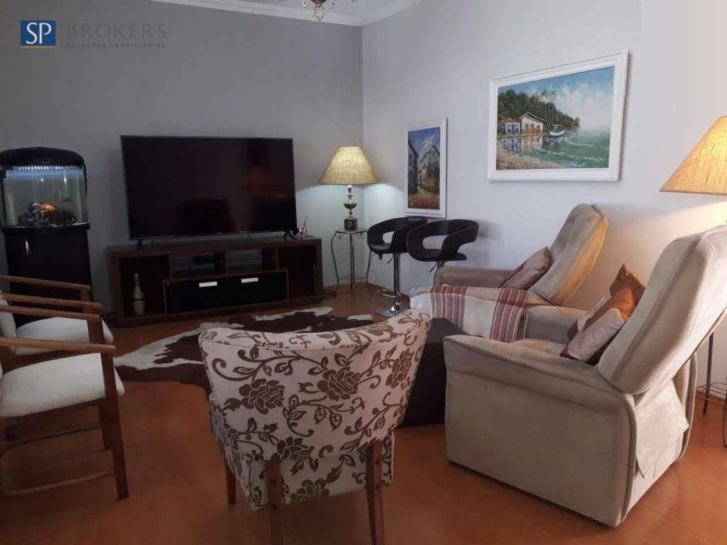 Casa à venda com 3 quartos, 204m² - Foto 5