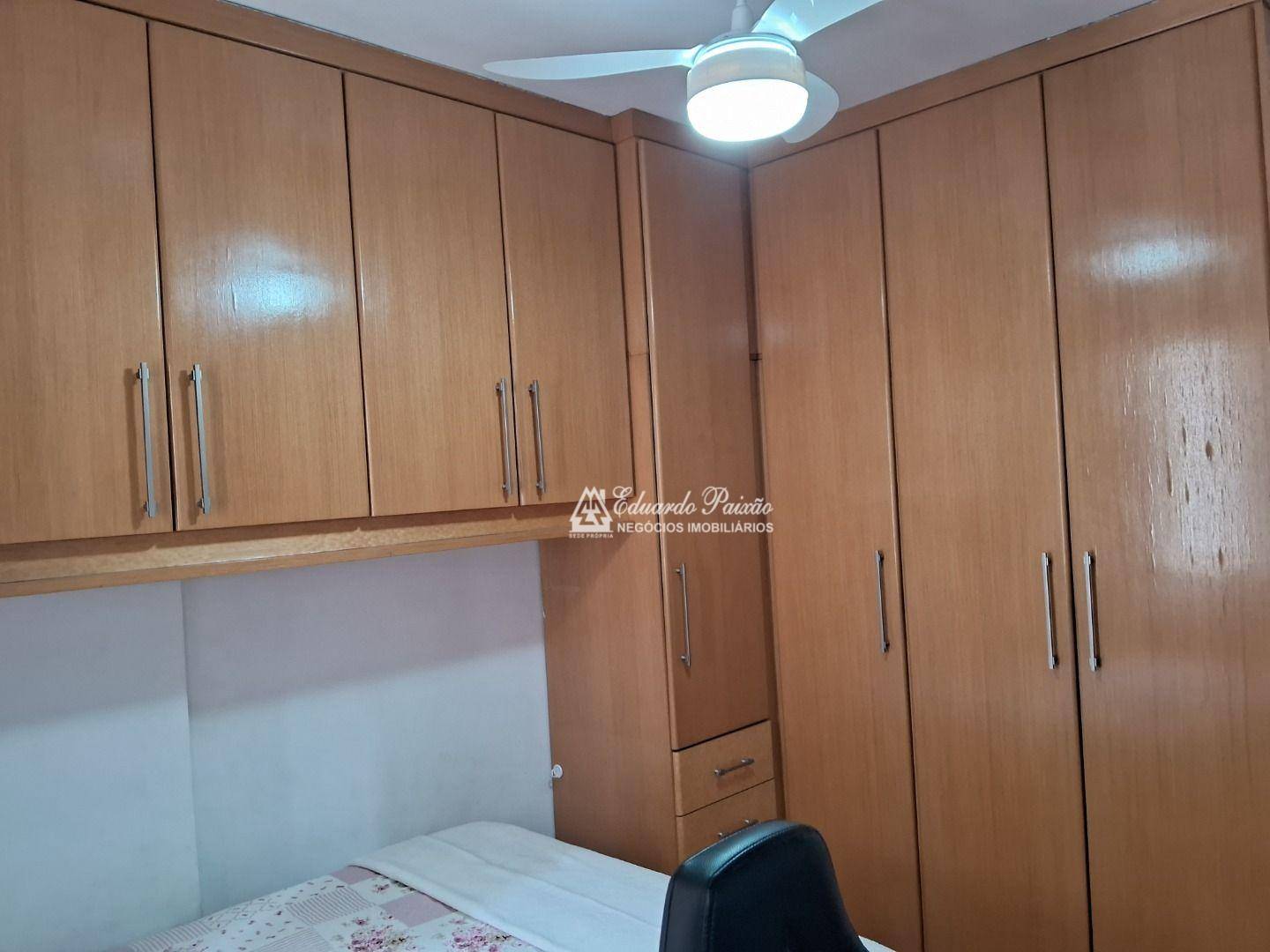 Apartamento à venda com 2 quartos, 65m² - Foto 16