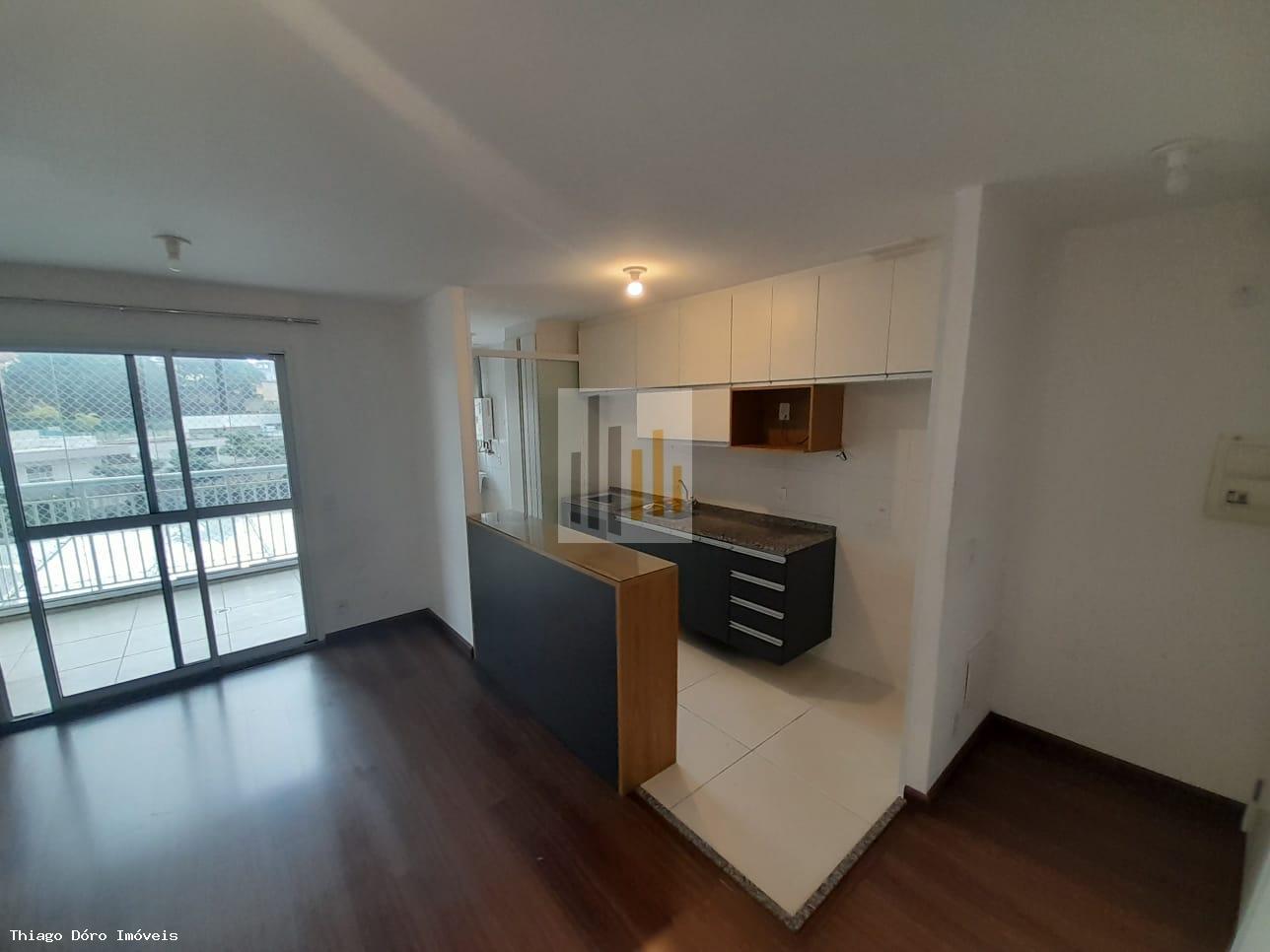 Apartamento à venda com 3 quartos, 80m² - Foto 3