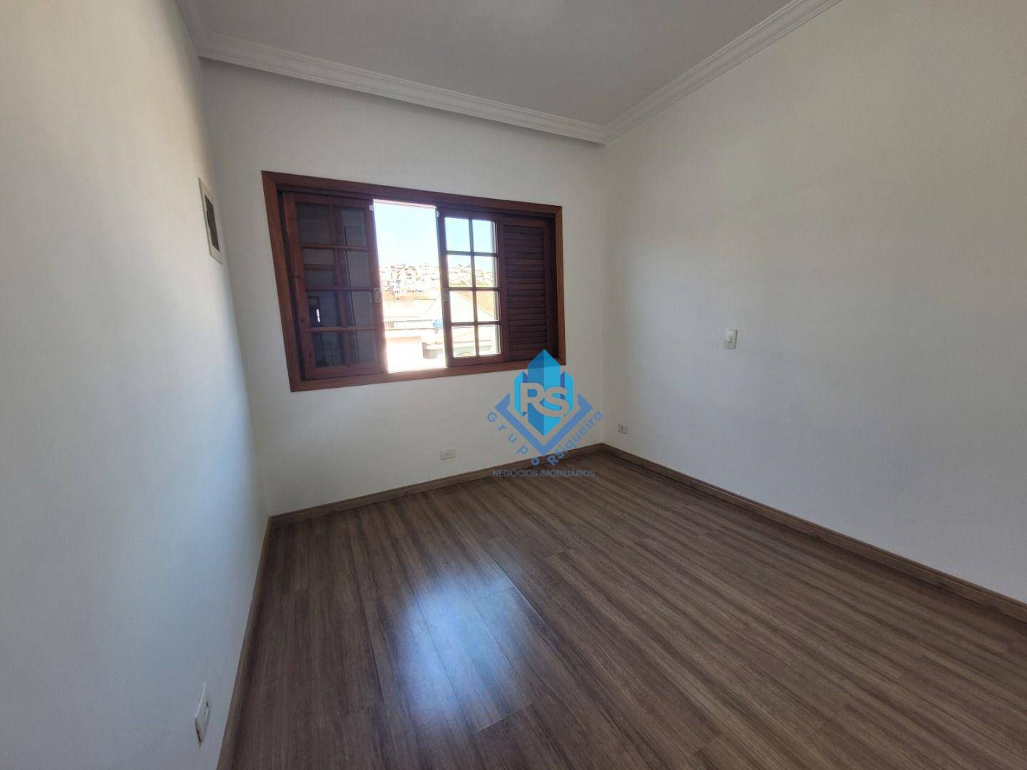 Sobrado à venda com 3 quartos, 245m² - Foto 18