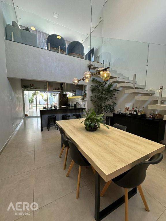 Casa à venda com 3 quartos, 230m² - Foto 9