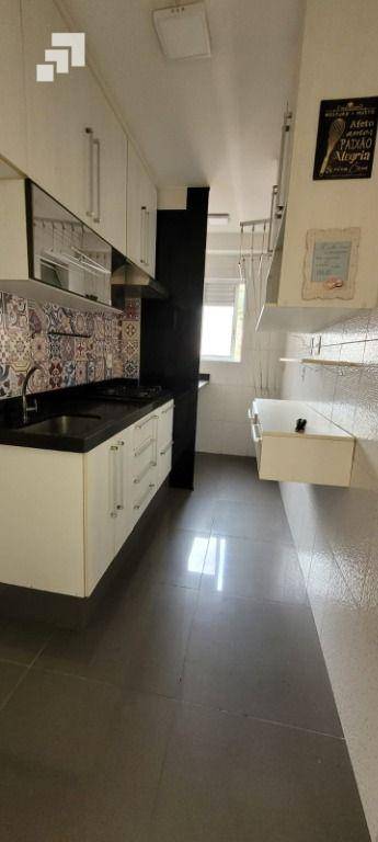 Apartamento à venda com 3 quartos, 62m² - Foto 1