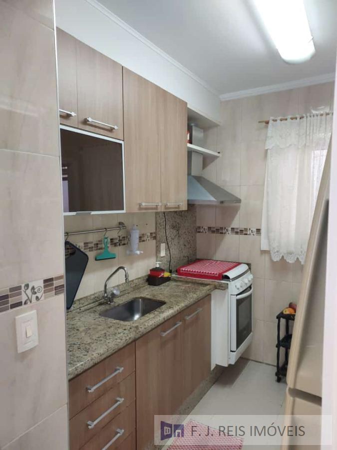 Apartamento à venda com 3 quartos, 68m² - Foto 19