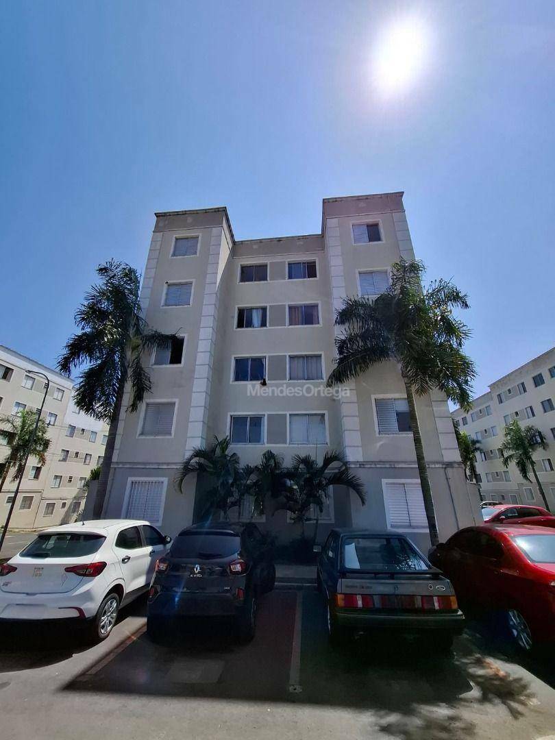 Apartamento para alugar com 2 quartos, 48m² - Foto 2