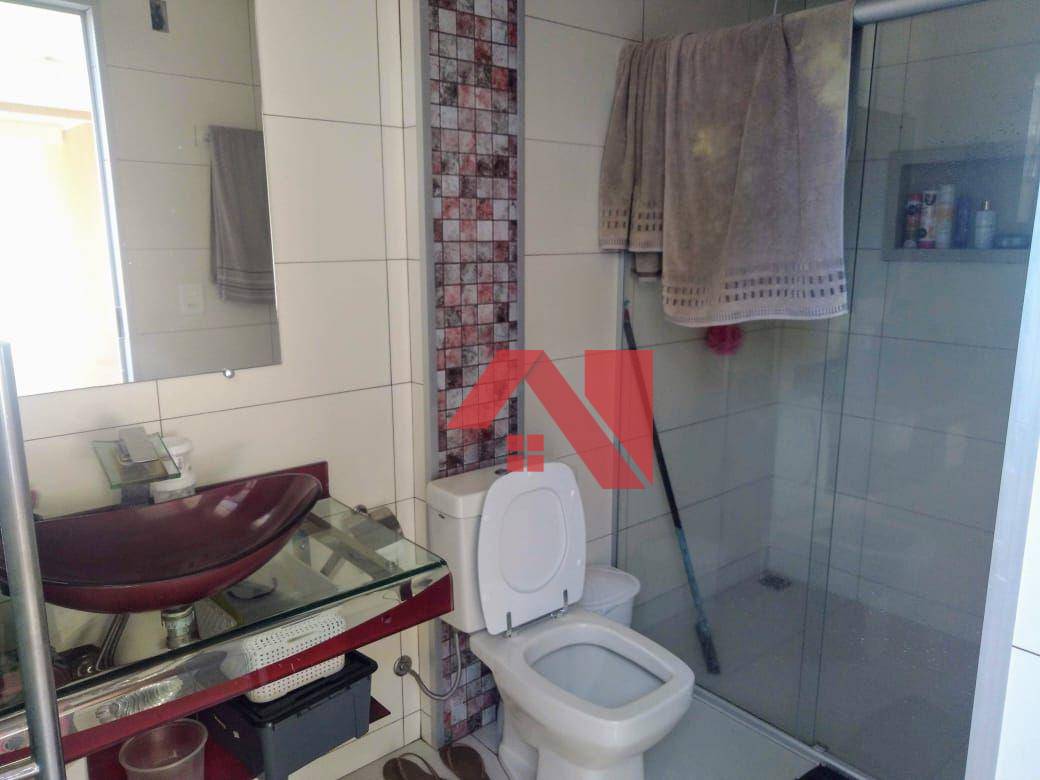 Sobrado à venda com 4 quartos, 309m² - Foto 2