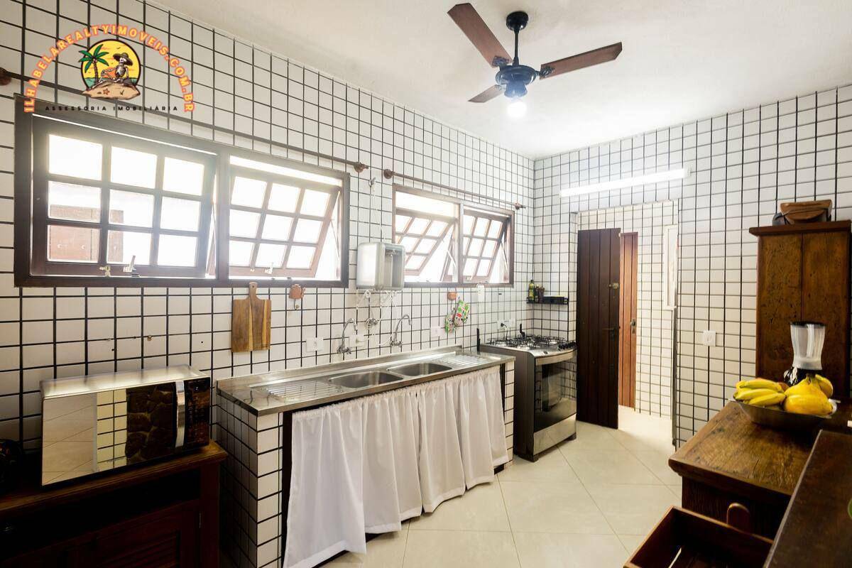 Casa à venda com 4 quartos, 184m² - Foto 18